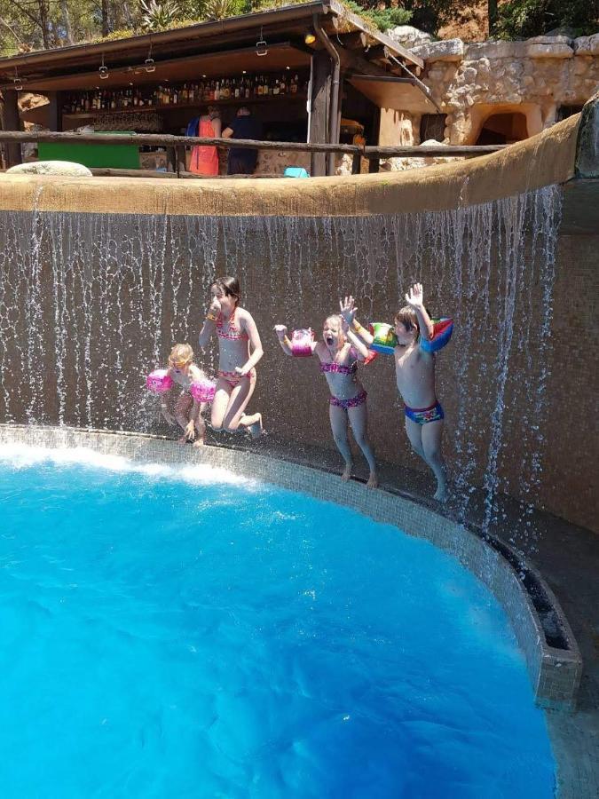 Castell Montgri - Mobile Homes By Lifestyle Holidays L'Estartit Bagian luar foto