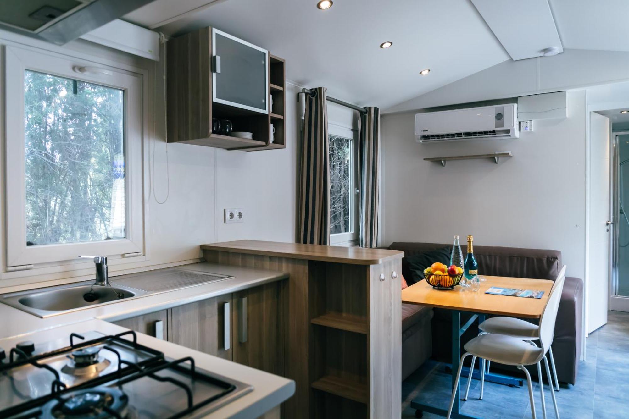 Castell Montgri - Mobile Homes By Lifestyle Holidays L'Estartit Ruang foto