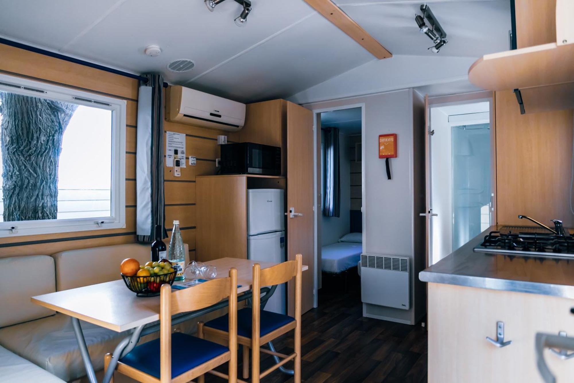 Castell Montgri - Mobile Homes By Lifestyle Holidays L'Estartit Ruang foto