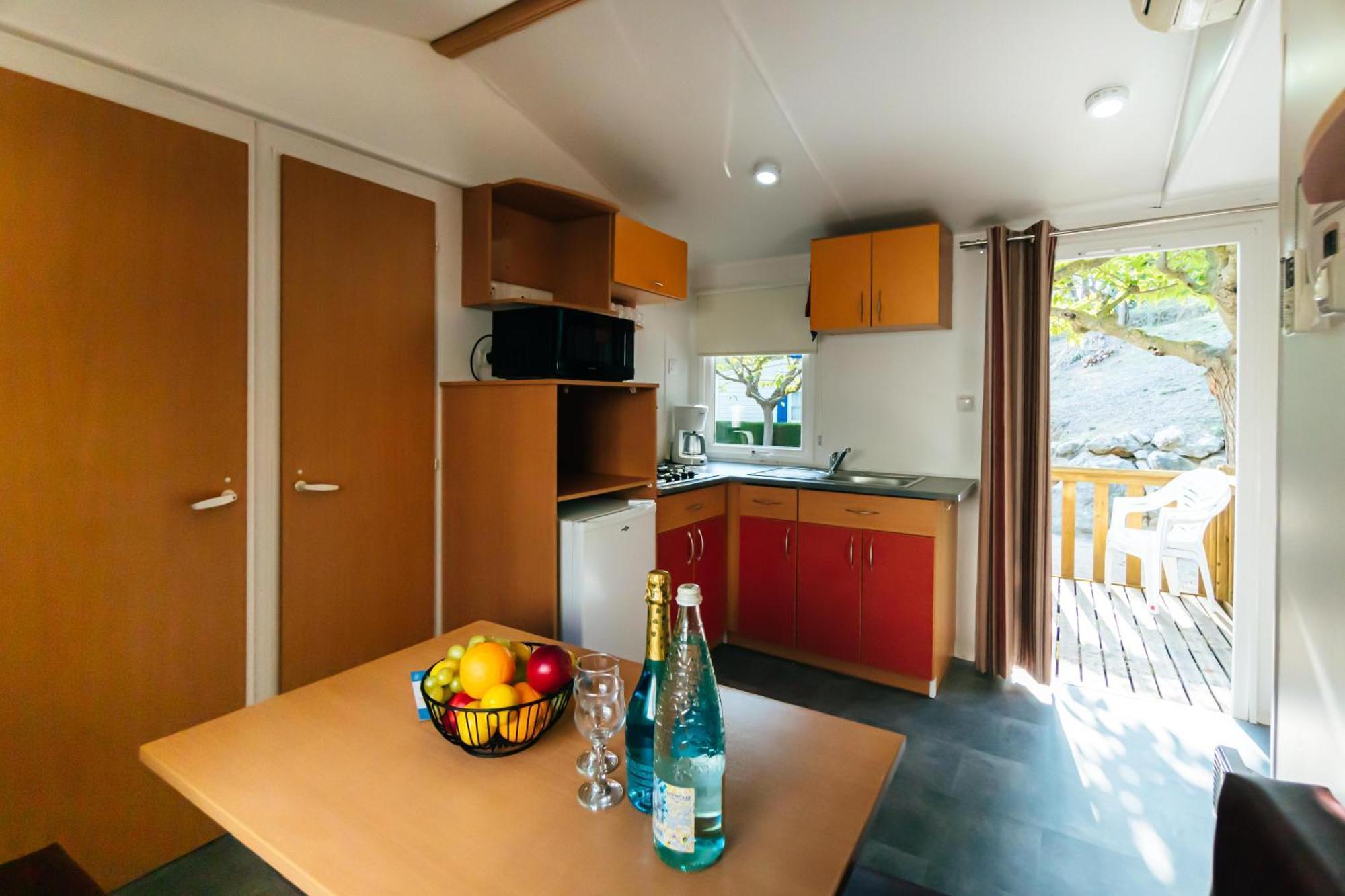 Castell Montgri - Mobile Homes By Lifestyle Holidays L'Estartit Ruang foto